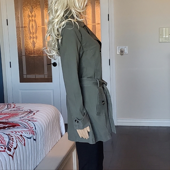 URBAN REPUBLIC COLLECTION GREEN JACKET SZ sm NWT - Picture 6 of 14